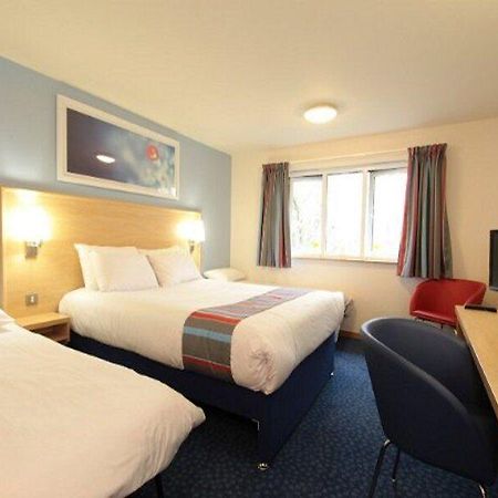 Travelodge Shrewsbury Battlefield מראה חיצוני תמונה