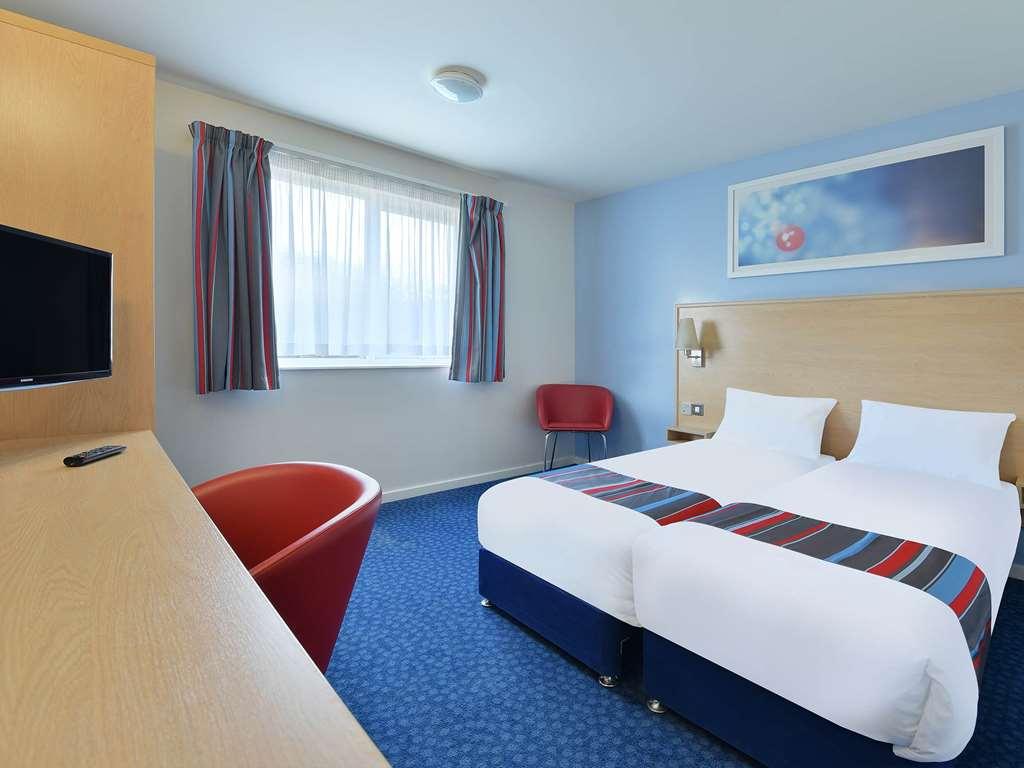 Travelodge Shrewsbury Battlefield חדר תמונה