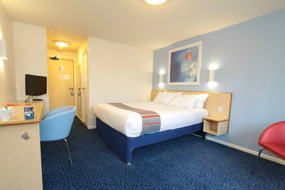 Travelodge Shrewsbury Battlefield חדר תמונה